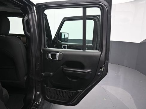 Used 2021 Jeep Wrangler Unlimited Sport AWD/4WD image 20