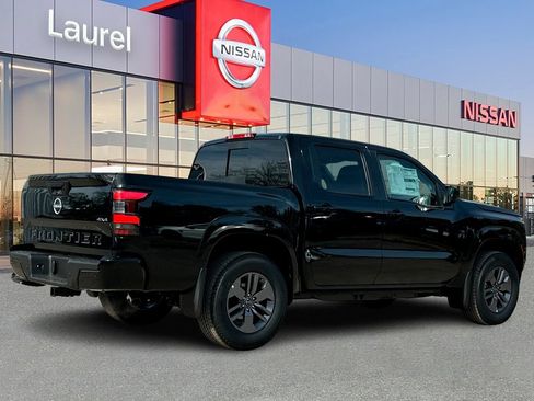 New 2026 Nissan Frontier SV w/ Tow Package AWD/4WD image 2
