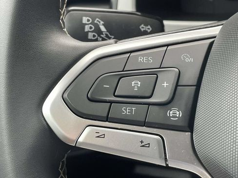 Certified 2023 Volkswagen Atlas SE FWD image 23