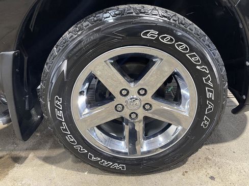 Used 2014 RAM 1500 Express image 12