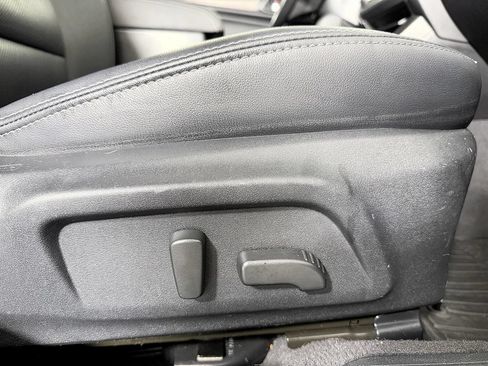 Used 2017 Subaru Outback 3.6R Limited AWD/4WD image 56