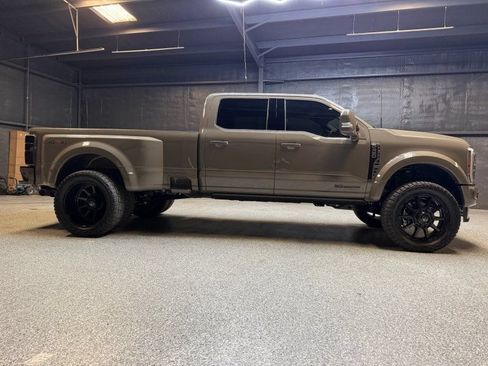 Used 2026 Ford F450 4x4 Crew Cab Super Duty image 5