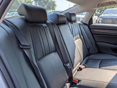 Used 2021 Honda Accord Touring image 34
