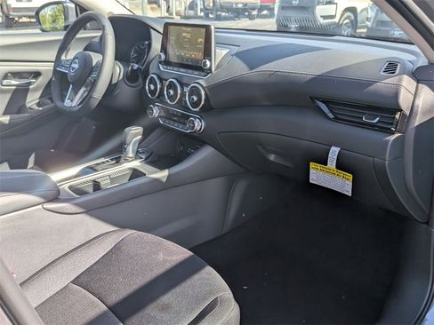 New 2025 Nissan Sentra SV w/ All-Weather Package image 21