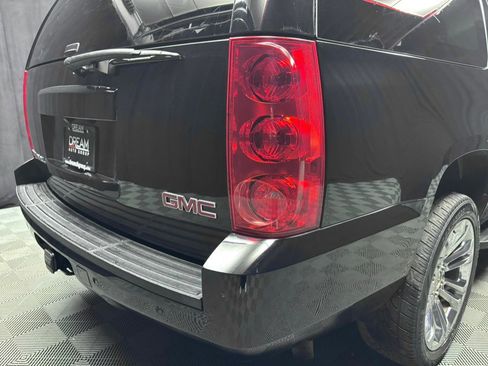 Used 2013 GMC Yukon XL SLT image 12