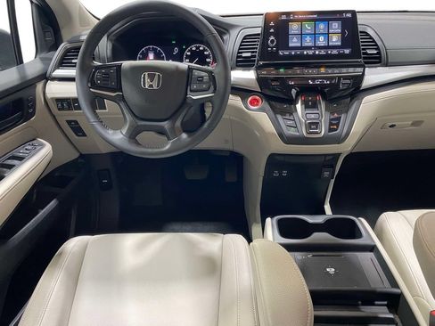 Used 2026 Honda Odyssey EX-L image 10