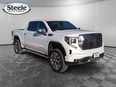 Used 2024 GMC Sierra 1500 Denali w/ Denali Reserve Package image 7