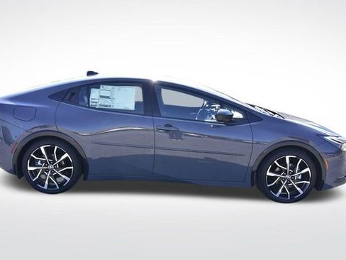 New 2026 Toyota Prius XSE Premium image 3