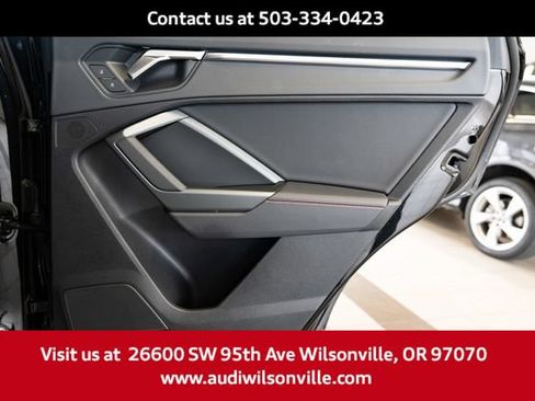 Certified 2025 Audi Q3 2.0T Premium Plus AWD/4WD image 31