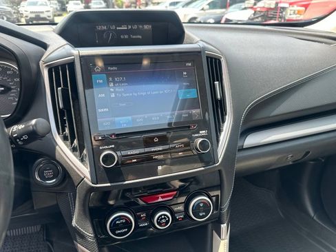Used 2020 Subaru Forester Limited AWD/4WD image 16