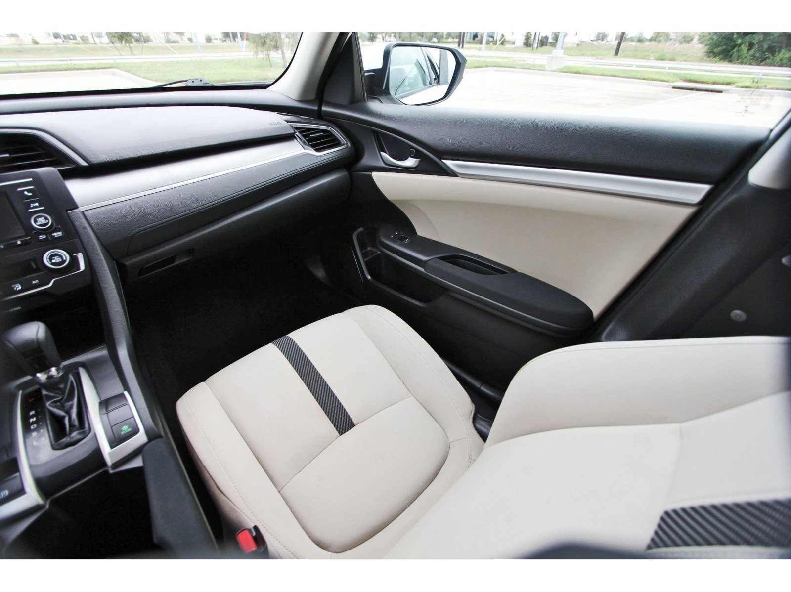 Used 2018 Honda Civic LX image 11