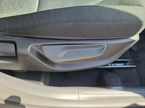 New 2027 Kia Seltos S FWD image 9