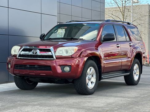 Used 2006 Toyota 4Runner SR5 AWD/4WD image 7