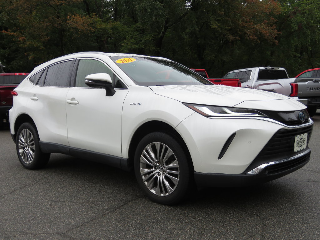 Used 2021 Toyota Venza XLE w/ Softex Package AWD/4WD image 3