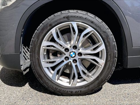 Used 2017 BMW X1 xDrive28i AWD/4WD image 8