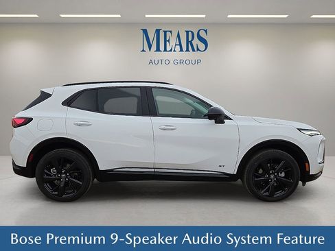 Used 2025 Buick Envision Sport Touring image 7