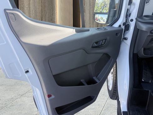 Used 2026 Ford Transit 350 XLT image 27