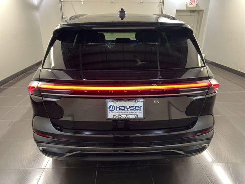 New 2026 Lincoln Nautilus Reserve w/ Jet Appearance Package image 5