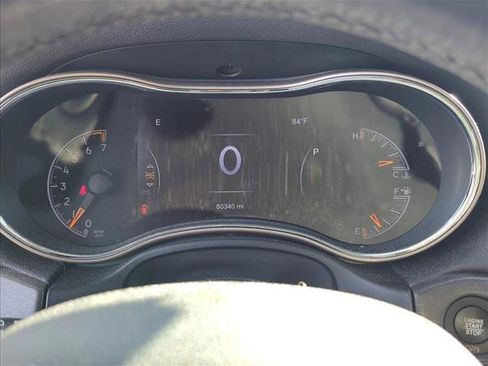 Used 2017 Jeep Grand Cherokee Laredo w/ Quick Order Package 23E image 19