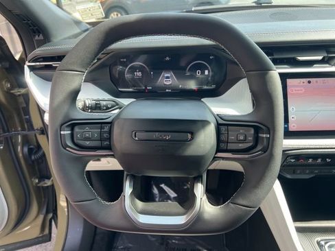 New 2026 Jeep Cherokee Overland AWD/4WD image 10