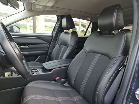Used 2025 MAZDA CX-50 AWD 2.5 S w/ Premium Package image 16