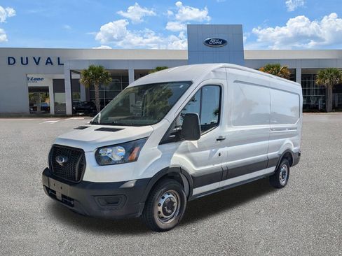 Used 2024 Ford Transit 250 148 Medium Roof RWD image 8