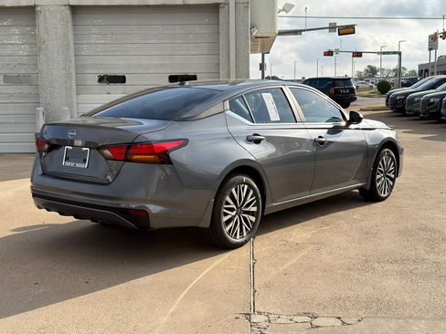 New 2026 Nissan Altima 2.5 SV AWD/4WD image 4