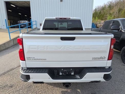 Used 2019 Chevrolet Silverado 1500 High Country w/ Technology Package image 5
