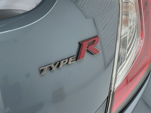 Used 2021 Honda Civic Type R image 8