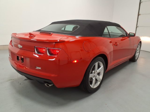 Used 2013 Chevrolet Camaro LT RWD image 3