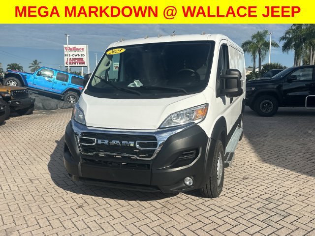 Used 2025 RAM ProMaster 2500 w/ U-Haul Equipment Group FWD image 2