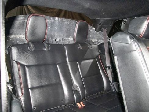 Used 2024 Ford Explorer ST-Line w/ Class IV Trailer Tow Package image 19