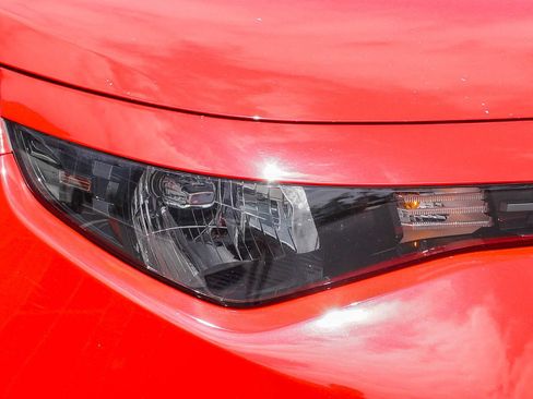 Used 2024 Kia Soul LX w/ Option Group 015 FWD image 4