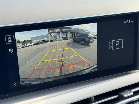 Used 2025 Hyundai Tucson Blue image 34