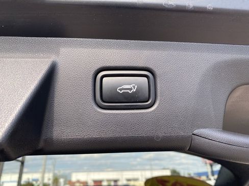 Used 2025 Hyundai Tucson SEL image 14