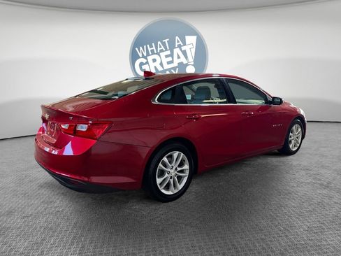 Used 2016 Chevrolet Malibu LT FWD image 3