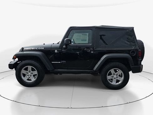 Used 2012 Jeep Wrangler Rubicon w/ Dual Top Group AWD/4WD image 10