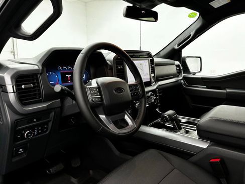 New 2025 Ford F150 XLT w/ Equipment Group 302A MID image 16