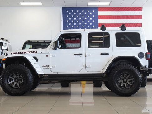 Used 2018 Jeep Wrangler Unlimited Rubicon AWD/4WD image 7