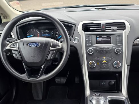Used 2020 Ford Fusion S FWD image 11