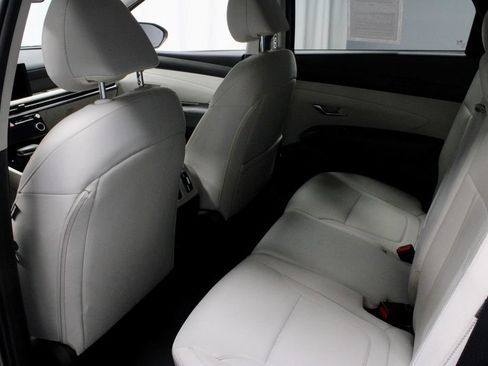 Used 2025 Hyundai Tucson SEL AWD/4WD image 20
