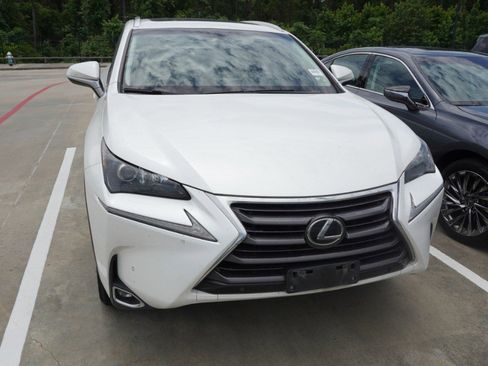 Used 2015 Lexus NX 200t FWD w/ Luxury Package image 2
