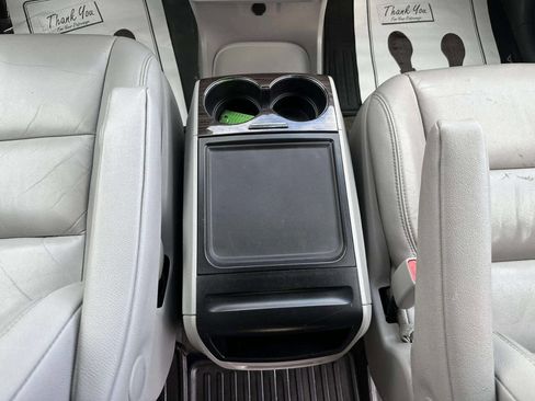 Used 2016 Toyota Sienna XLE AWD/4WD image 21