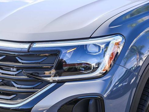 New 2026 Volkswagen Atlas Cross Sport SE image 9