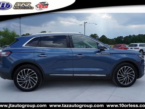 Used 2019 Lincoln Nautilus Reserve FWD image 8