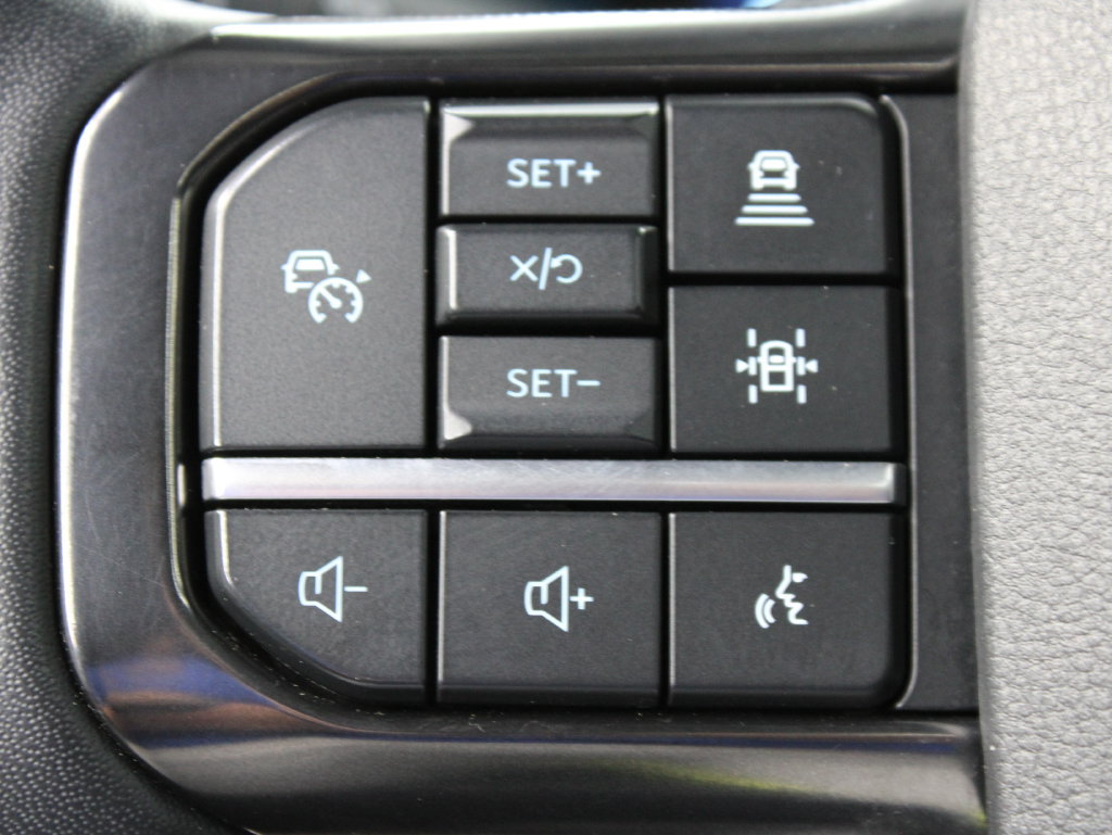Used 2026 Ford F250 Platinum w/ FX4 Off-Road Package AWD/4WD image 67