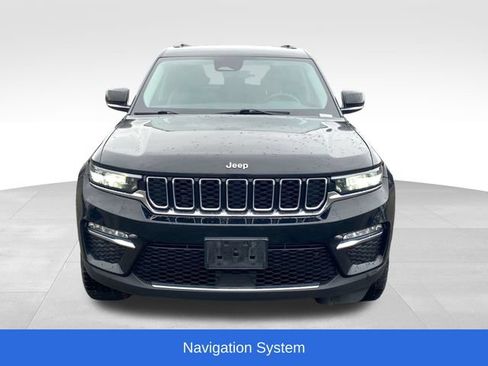 Used 2023 Jeep Grand Cherokee Limited AWD/4WD image 2