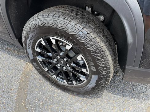 Used 2024 Chevrolet Traverse Z71 AWD/4WD image 30