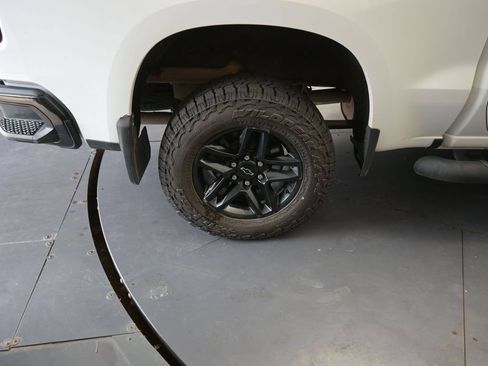 Used 2022 Chevrolet Silverado 1500 LT Trail Boss w/ Safety Package AWD/4WD image 22