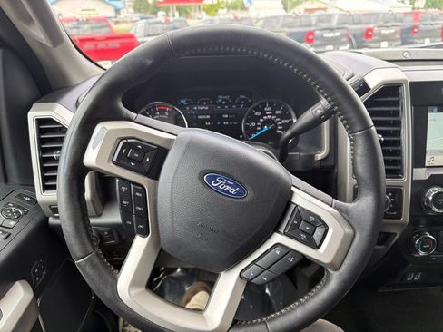 Used 2019 Ford F250 Lariat w/ Lariat Ultimate Package AWD/4WD image 16